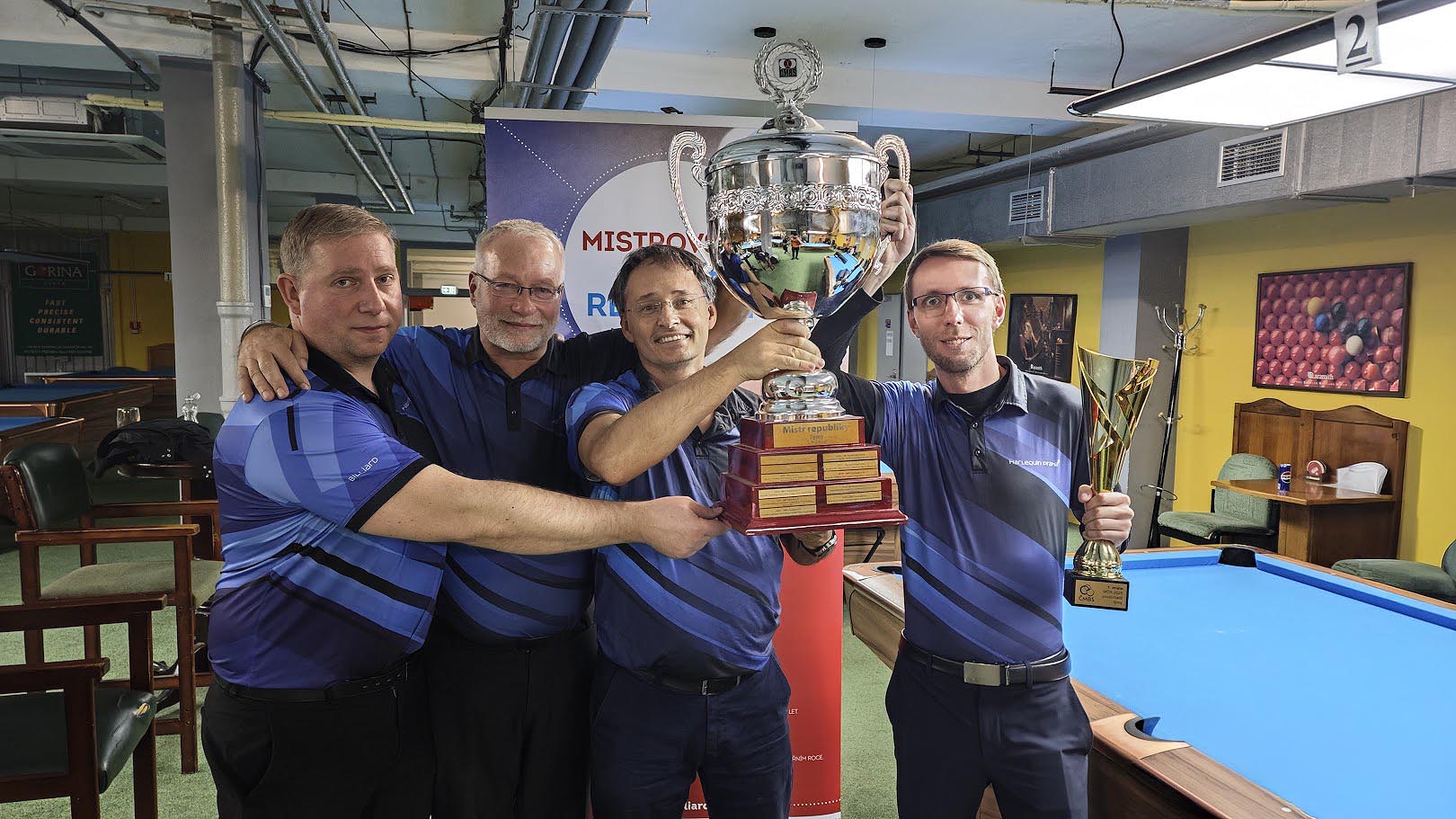 Mistři týmů jsou Harlequin Praha A